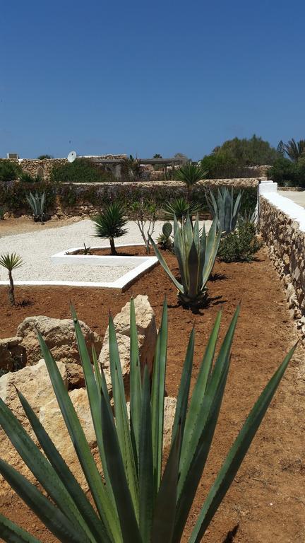 I Dammusi Di Pippo Appartement Lampedusa Buitenkant foto