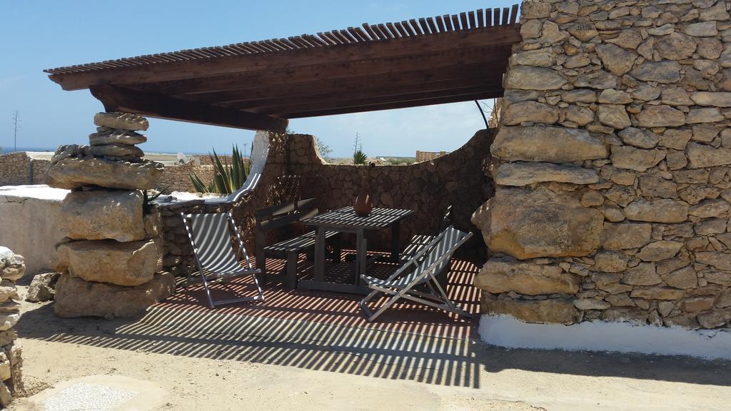 I Dammusi Di Pippo Appartement Lampedusa Buitenkant foto